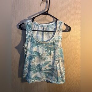Eddie Bauer Cropped Athletic Blue Green and Cream Leaf Tank Top Size Medium